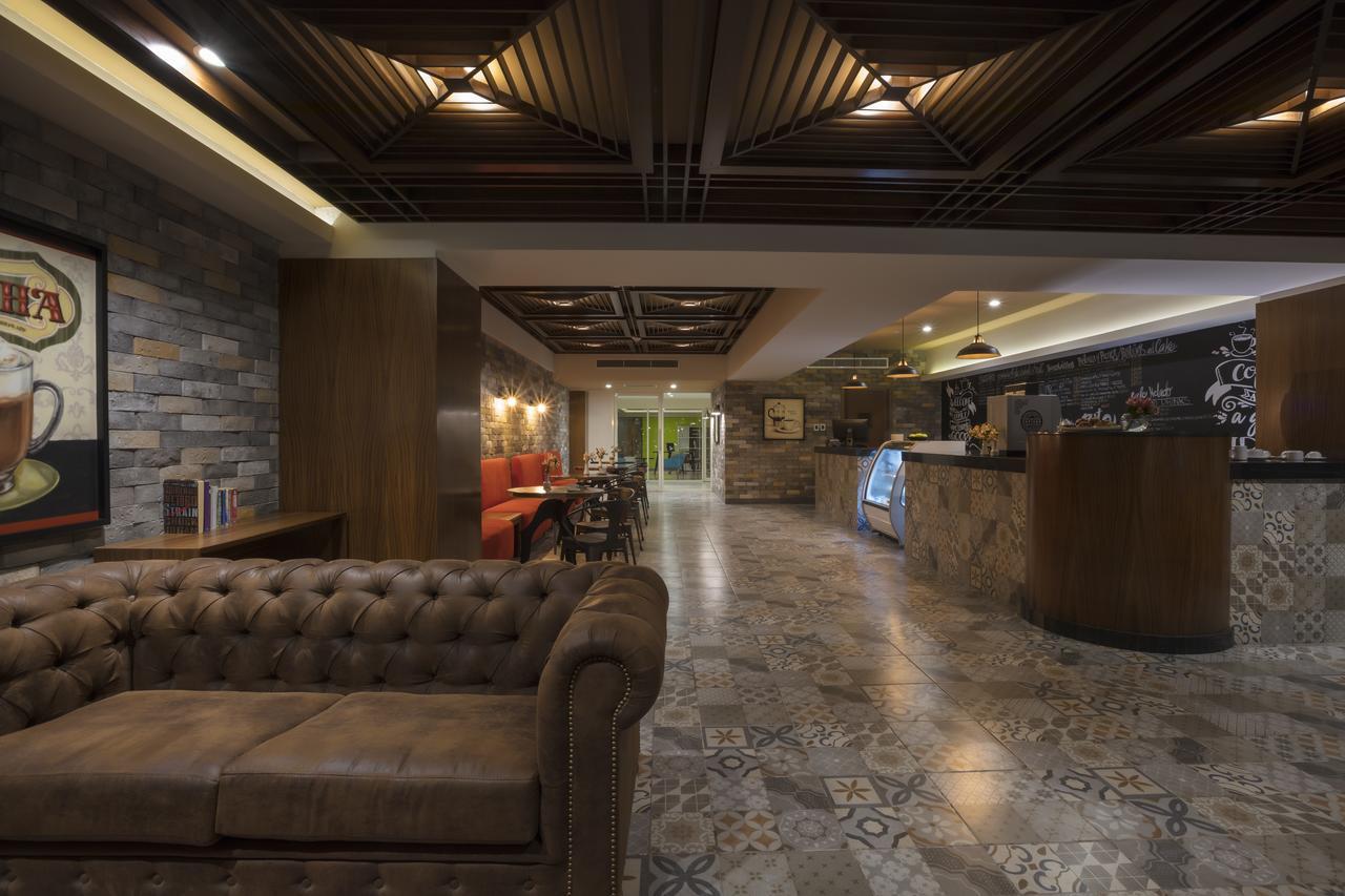 Krystal Grand Nuevo Vallarta Luaran gambar