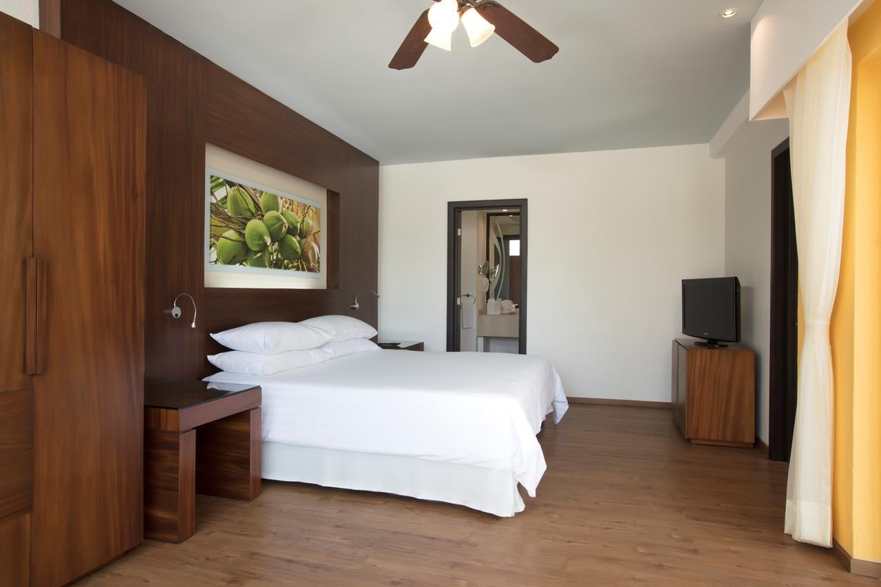 Krystal Grand Nuevo Vallarta Luaran gambar